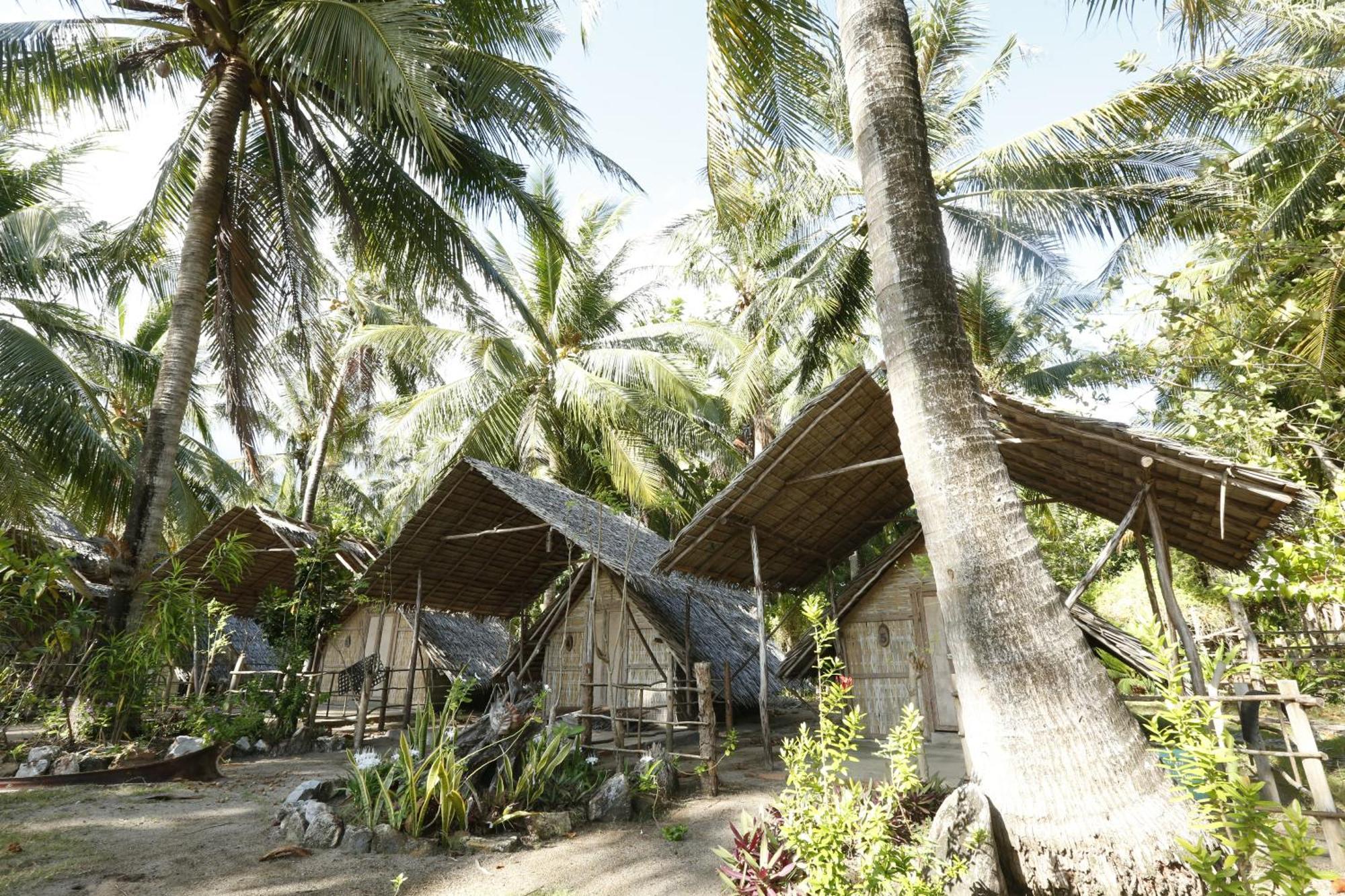 Bunga Jabe Villa Karimunjawa Exterior foto